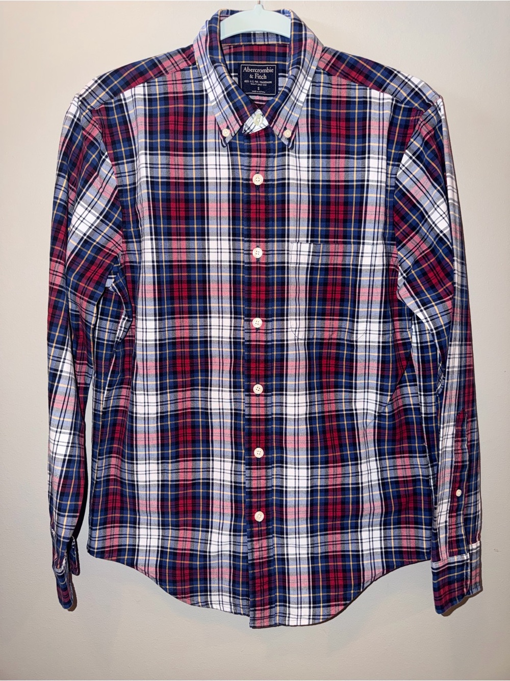 Abercrombie & Fitch 100% cotton Navy, Red & White Plaid Button-Down Shirt